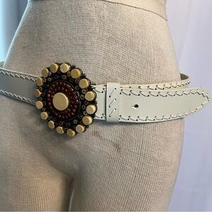 WHITE LEATHER BOHO BELT, WOOD BEAD EMBELLISHED BUCKLE, WHIPSTITCHED, M 31"-35"